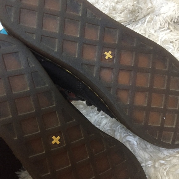 DR MARTEN - Picture 4 of 4